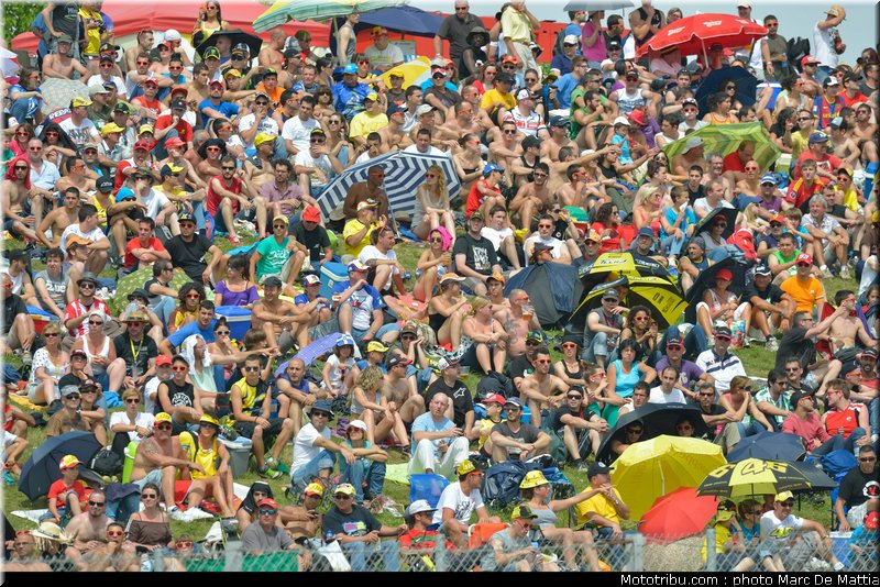 motogp_ambiance_021_catalogne_2012_montmelo