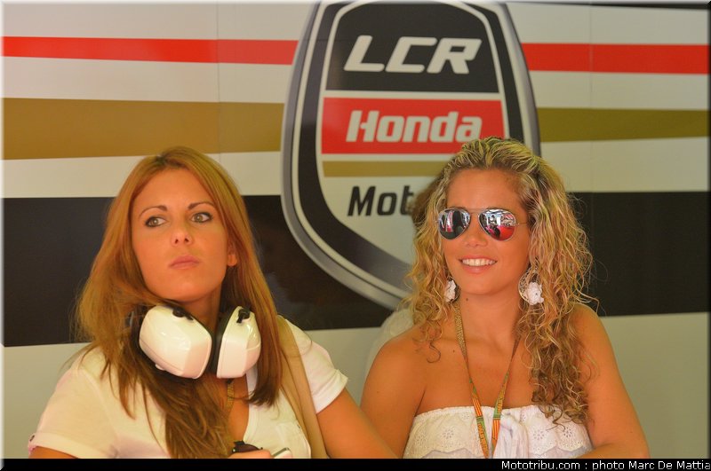 motogp_pitbabe_001_catalogne_2012_montmelo
