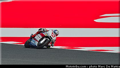 moto2_krummenacher_001_catalogne_2012_montmelo.jpg