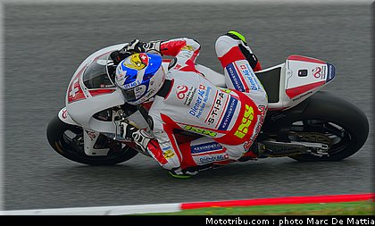 moto2_krummenacher_002_catalogne_2012_montmelo.jpg