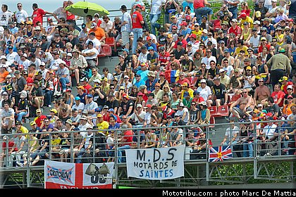 motogp_ambiance_019_catalogne_2012_montmelo.jpg
