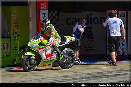 motogp_barbera_002_catalogne_2012_montmelo.jpg