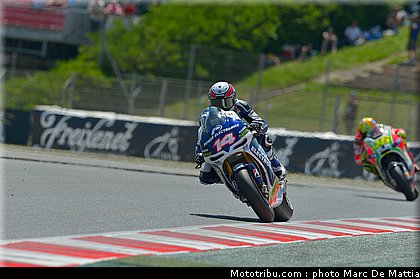 motogp_de_puniet_005_catalogne_2012_montmelo.jpg