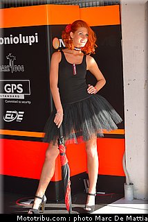 motogp_pitbabe_016_catalogne_2012_montmelo.jpg