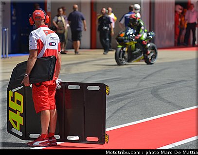 motogp_rossi_007_catalogne_2012_montmelo.jpg