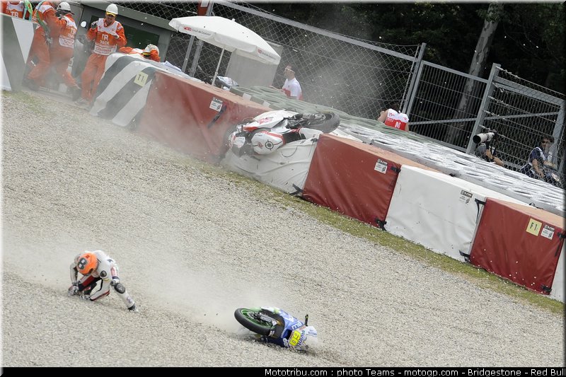 moto2_rea_0023_catalogne_2012_montmelo