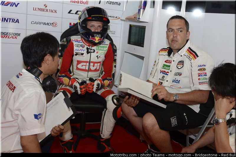 motogp_bradl_0003_catalogne_2012_montmelo