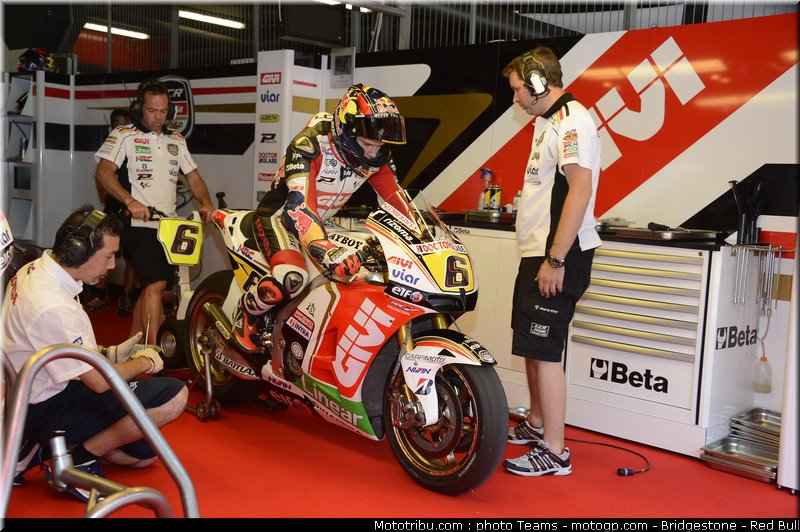 motogp_bradl_0009_catalogne_2012_montmelo