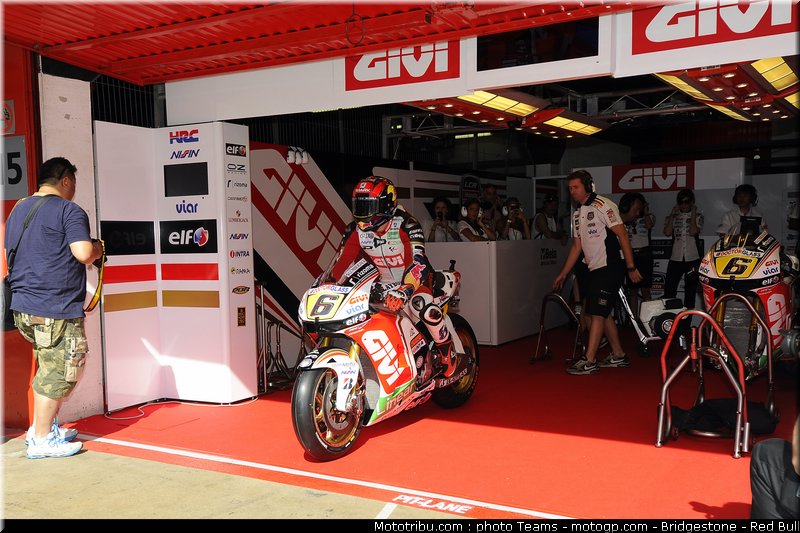 motogp_bradl_0035_catalogne_2012_montmelo