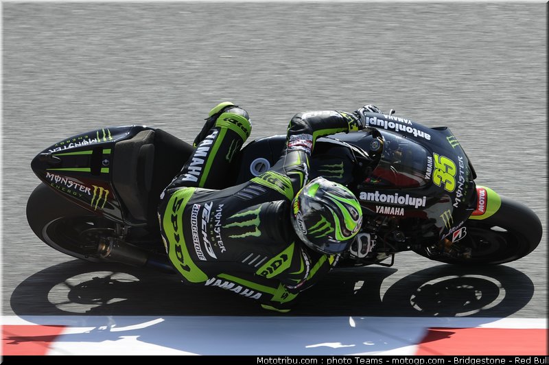 motogp_crutchlow_0028_catalogne_2012_montmelo