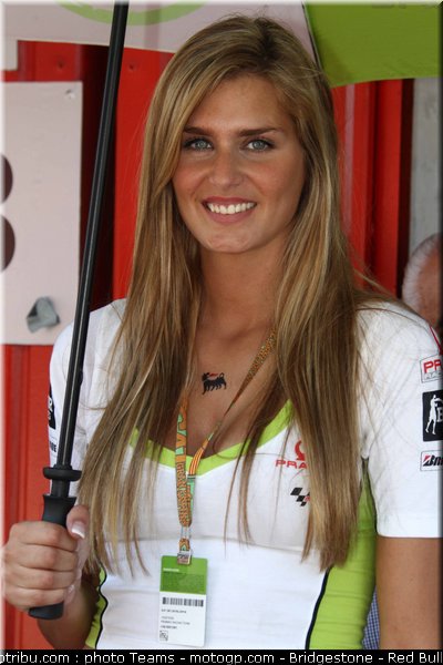motogp_pitbabe_0035_catalogne_2012_montmelo