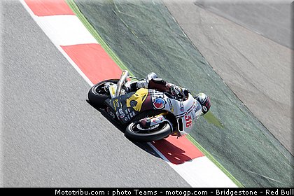 moto2_kallio_0002_catalogne_2012_montmelo.jpg