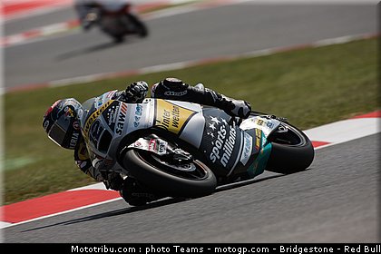 moto2_luthi_0005_catalogne_2012_montmelo.jpg