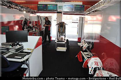 moto2_neukirchner_0002_catalogne_2012_montmelo.jpg