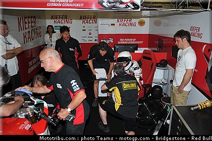 moto2_neukirchner_0017_catalogne_2012_montmelo.jpg
