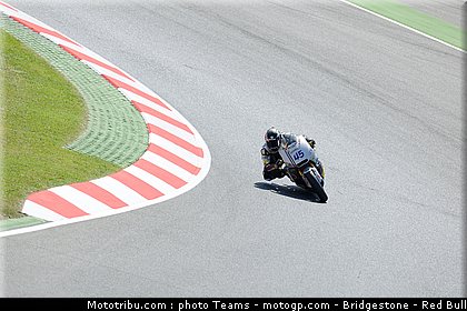 moto2_redding_0002_catalogne_2012_montmelo.jpg