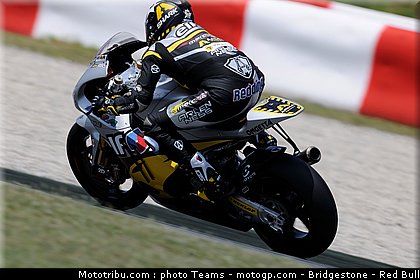 moto2_redding_0009_catalogne_2012_montmelo.jpg