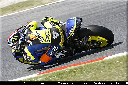 moto2_smith_0012_catalogne_2012_montmelo.jpg