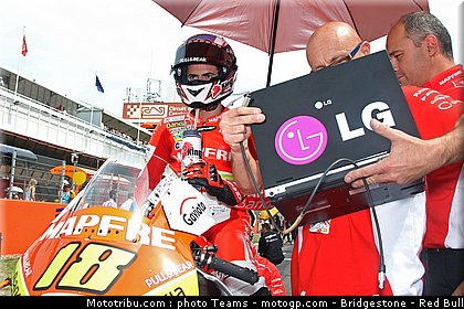 moto2_terol_0009_catalogne_2012_montmelo.jpg