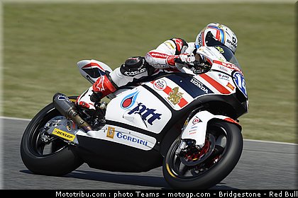 moto2_wilairot_0004_catalogne_2012_montmelo.jpg