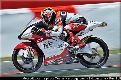 moto3_fuji_0009_catalogne_2012_montmelo.jpg