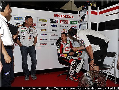 motogp_bradl_0034_catalogne_2012_montmelo.jpg