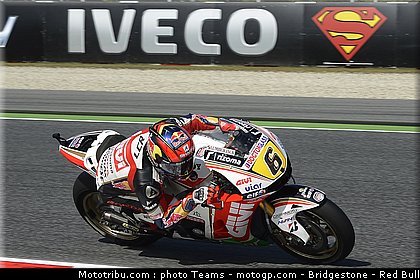 motogp_bradl_0051_catalogne_2012_montmelo.jpg