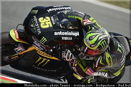 motogp_crutchlow_0011_catalogne_2012_montmelo.jpg