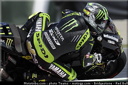 motogp_crutchlow_0015_catalogne_2012_montmelo.jpg