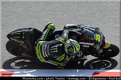 motogp_crutchlow_0028_catalogne_2012_montmelo.jpg