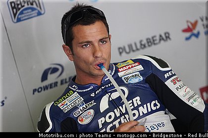 motogp_de_puniet_0006_catalogne_2012_montmelo.jpg