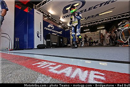 motogp_espargaro_0005_catalogne_2012_montmelo.jpg
