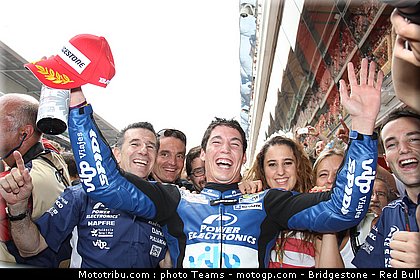 motogp_espargaro_0010_catalogne_2012_montmelo.jpg