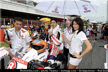 motogp_pitbabe_0018_catalogne_2012_montmelo.jpg