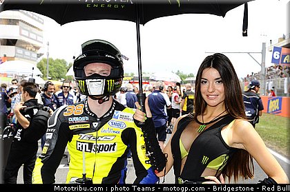 motogp_pitbabe_0027_catalogne_2012_montmelo.jpg