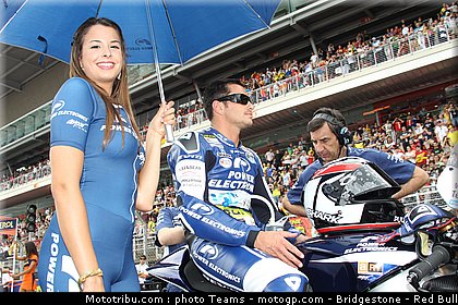 motogp_pitbabe_0032_catalogne_2012_montmelo.jpg