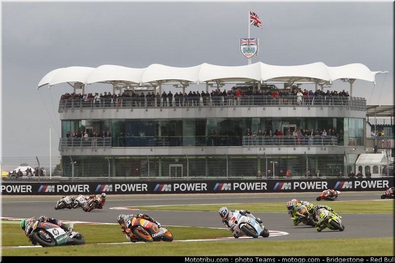 moto2_0001_angleterre_silverstone_2012