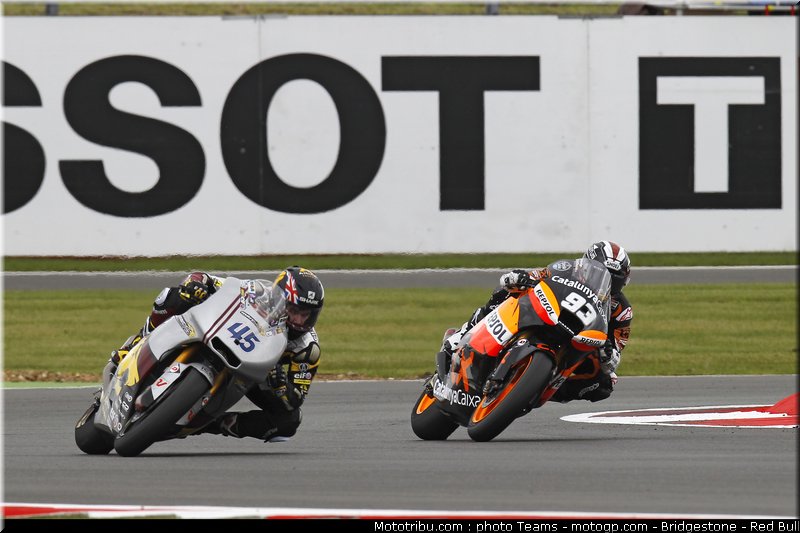 moto2_0007_angleterre_silverstone_2012