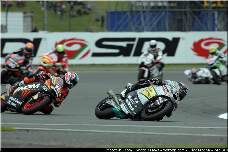 moto2_0019_angleterre_silverstone_2012