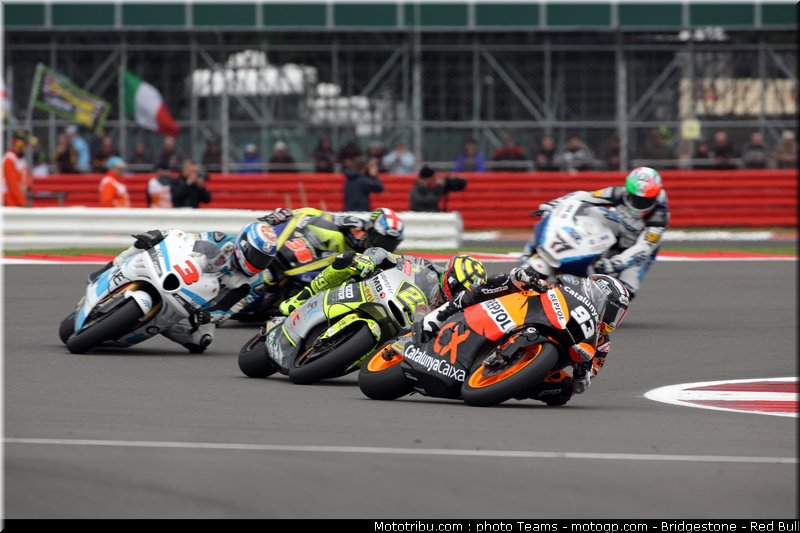 moto2_0020_angleterre_silverstone_2012