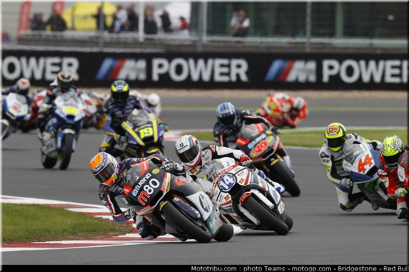 moto2_0026_angleterre_silverstone_2012