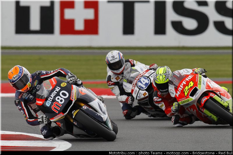 moto2_0033_angleterre_silverstone_2012