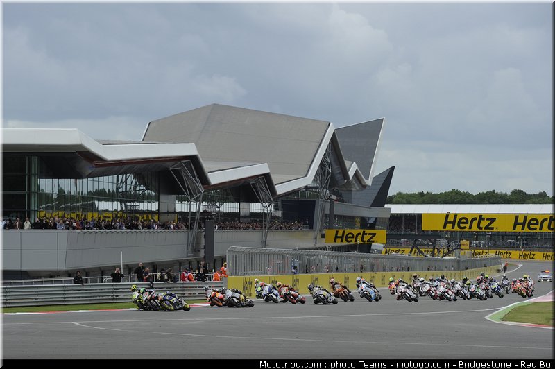 moto2_0058_angleterre_silverstone_2012