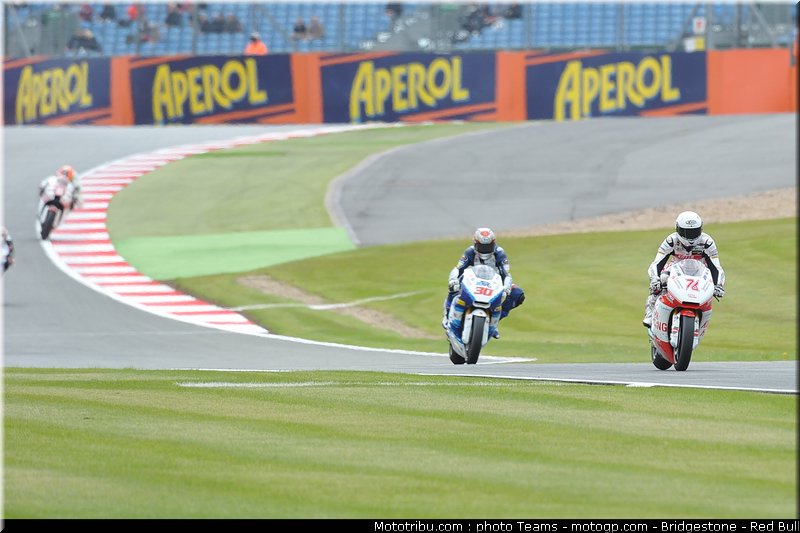 moto2_0079_angleterre_silverstone_2012