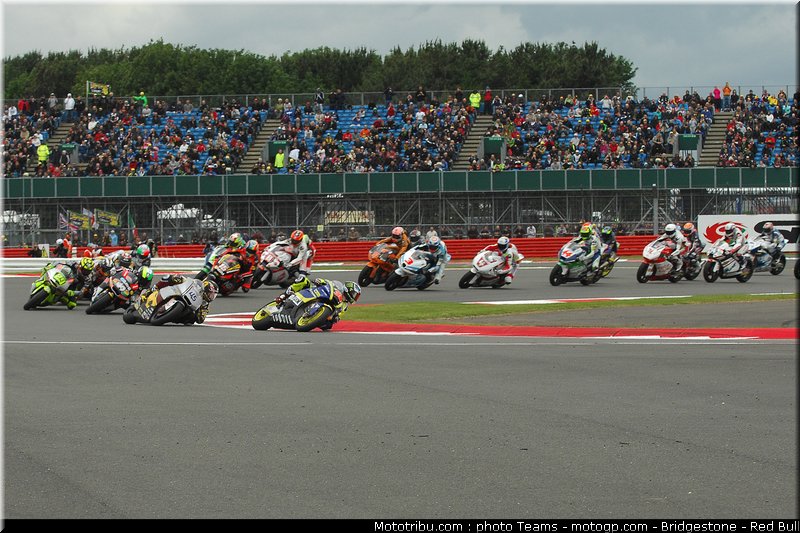moto2_0082_angleterre_silverstone_2012