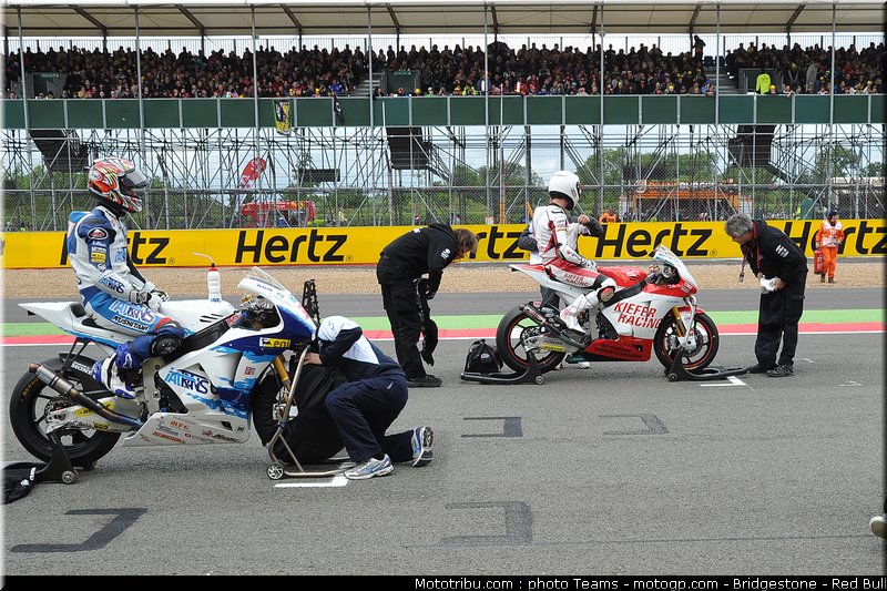 moto2_0084_angleterre_silverstone_2012