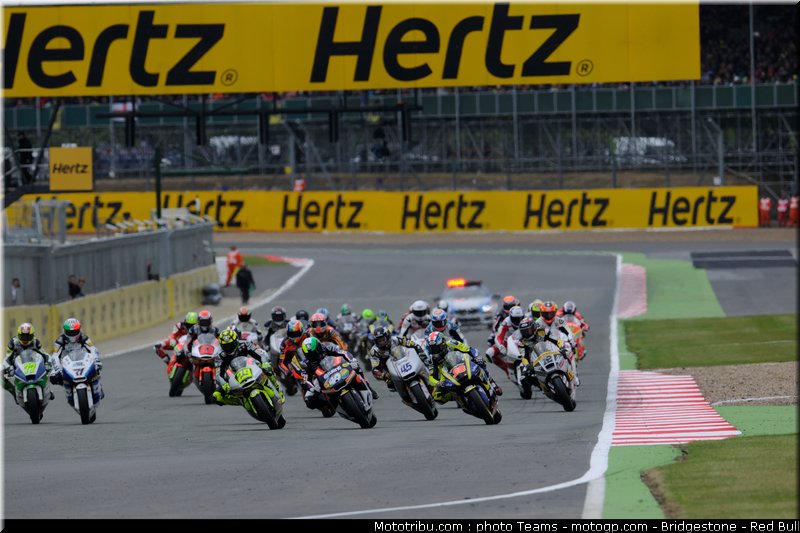 moto2_0085_angleterre_silverstone_2012