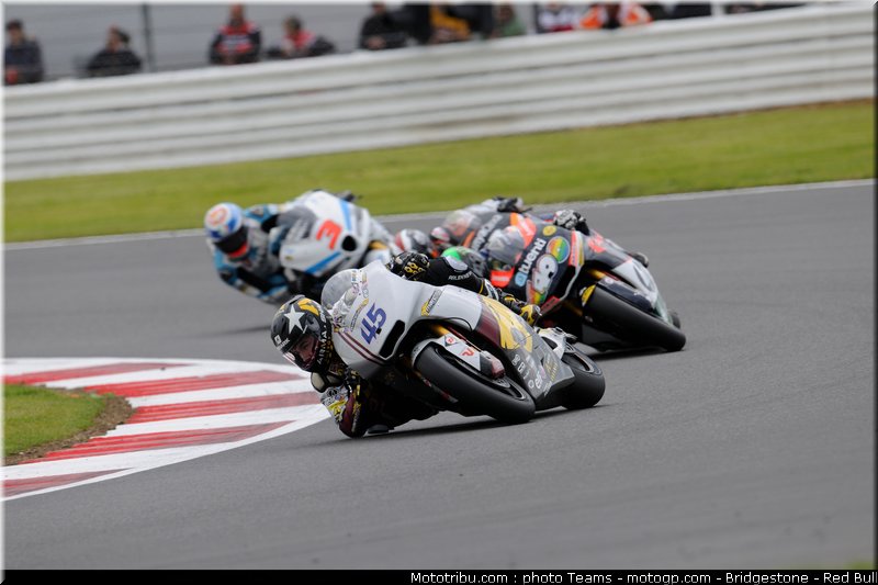 moto2_0086_angleterre_silverstone_2012