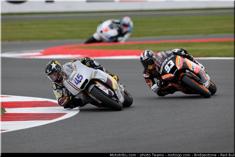 moto2_0092_angleterre_silverstone_2012