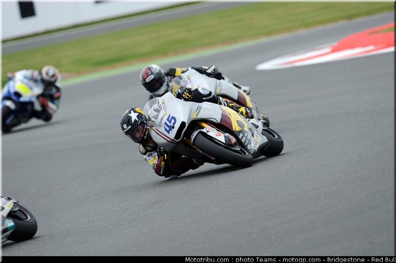 moto2_0094_angleterre_silverstone_2012